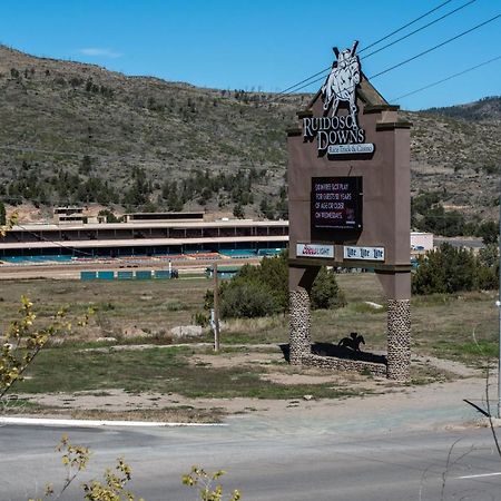 Sleeping Bear, 2 Bedrooms, Front Deck, Midtown, Sleeps 6 Ruidoso Buitenkant foto