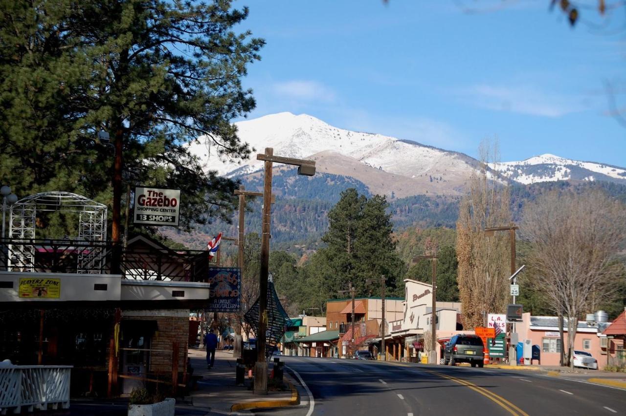 Sleeping Bear, 2 Bedrooms, Front Deck, Midtown, Sleeps 6 Ruidoso Buitenkant foto