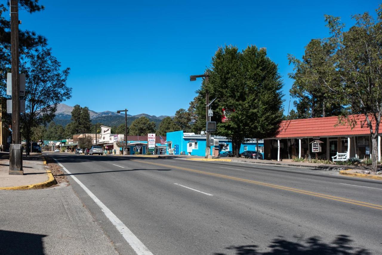 Sleeping Bear, 2 Bedrooms, Front Deck, Midtown, Sleeps 6 Ruidoso Buitenkant foto